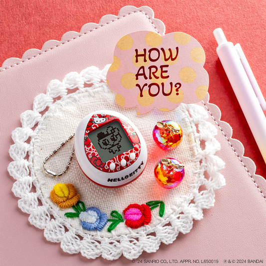 【8月5日以降発送予定】Hello Kitty Tamagotchi Red